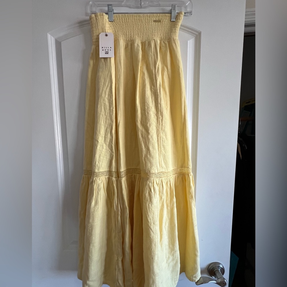 Yellow Maxi Skirt. Billabong NWT size M